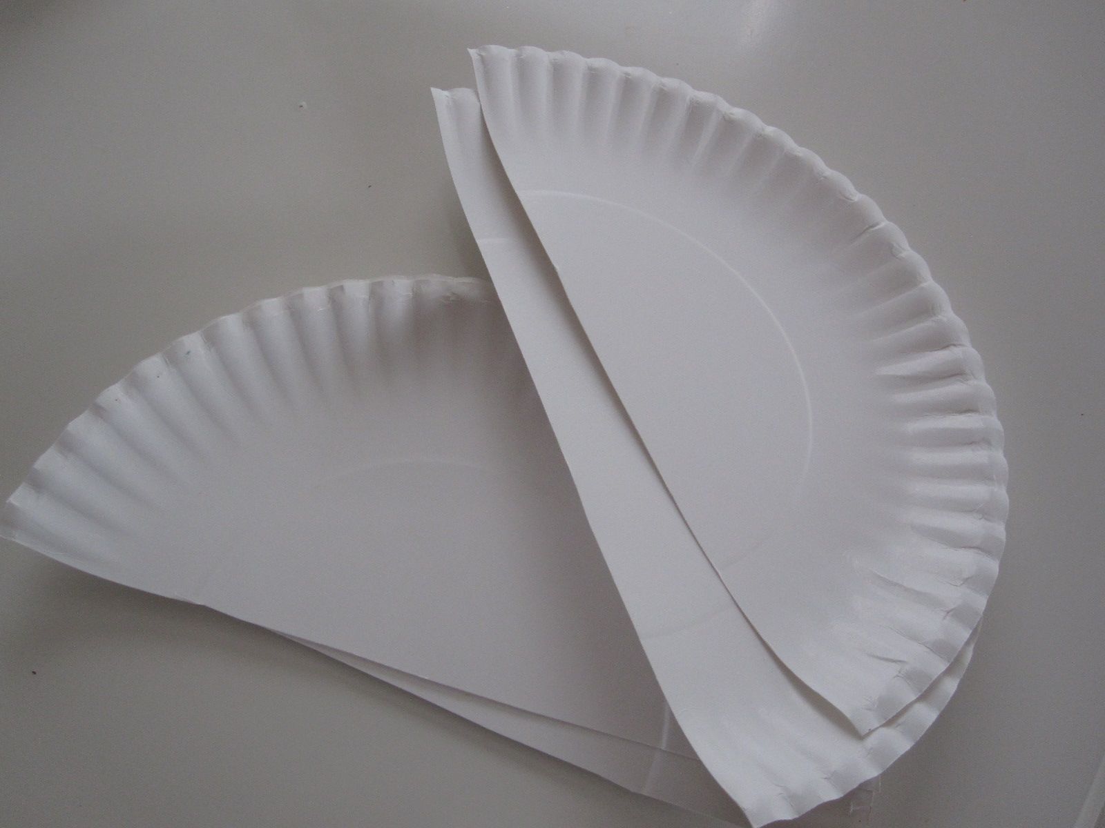 where to get paper plates